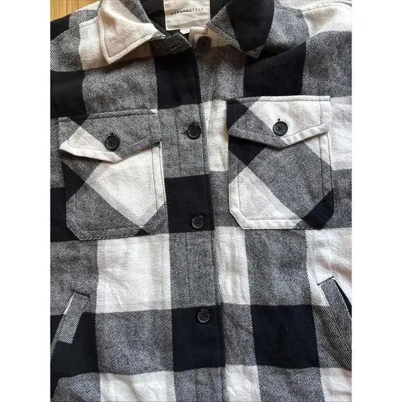 Aeropostale Quilted Flannel Shirt Jacket Women Small Black White Plaid Shacket - Picture 9 of 9